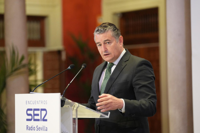 Archivo - El consejero de la Presidencia, Antonio Sanz, en una imagen de archivo.
