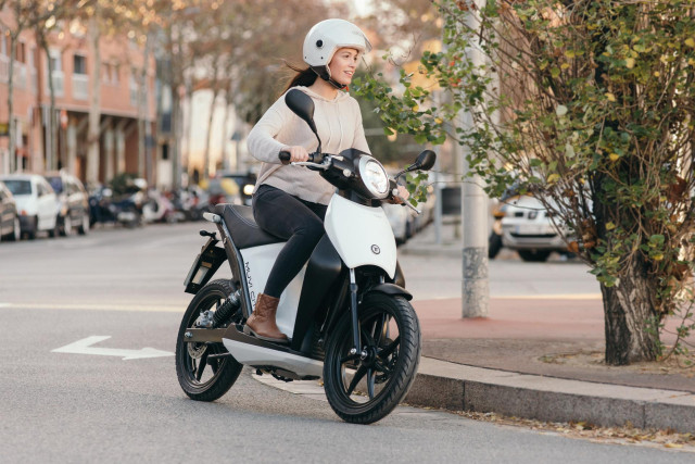 Archivo - Las ventas de motocicletas eléctricas en España crecieron en agosto un 63,2%, con 62 unidades matriculadas.