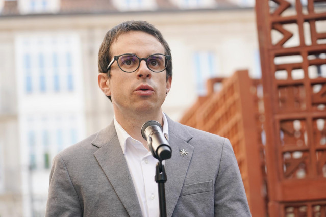Archivo - El candidato de EH Bildu a lehendakari, Pello Otxandiano