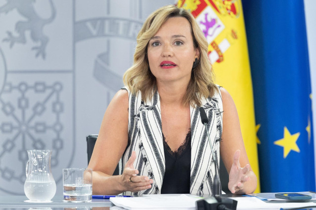 La ministra de Educación, Formación Profesional y Deportes y portavoz del Gobierno, Pilar Alegría, durante una rueda de prensa posterior al Consejo de Ministros, en el Palacio de La Moncloa, a 3 de septiembre de 2024, en Madrid (España).