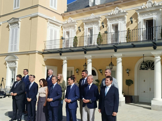 Foto de familia de la Cumbre de Presidentes del PP, a 6 de septiembre de 2024. Madrid (España).