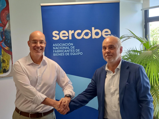 Arturo Pérez de Lucia, director general de AEDIVE y José Ignacio Mora, director general de SERCOBE