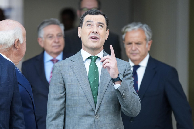 El presidente de la Junta de Andalucía, Juanma Moreno, durante la inauguración la nueva sede judicial de Lucena, a 9 de septiembre de 2024 en Córdoba (Andalucía, España).