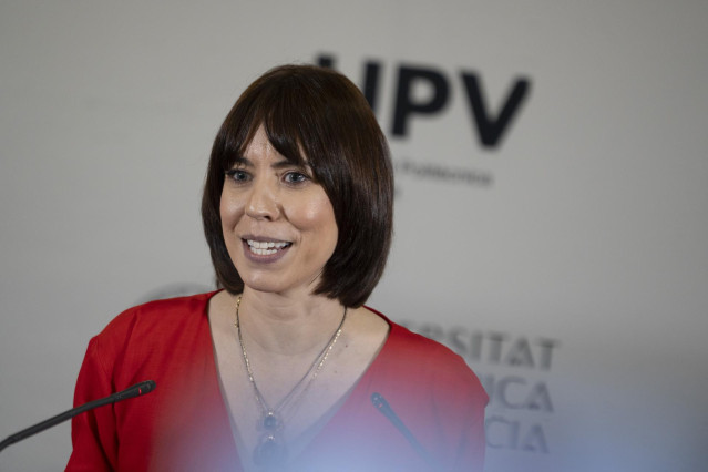 La ministra de Ciencia, Innovación y Universidades, Diana Morant, interviene durante el Acto de Apertura del Curso Académico 2024/2025 de las Universidades Valencianas