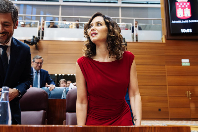 Archivo - La presidenta de la Comunidad de Madrid, Isabel Díaz Ayuso, durante un pleno en la Asamblea de Madrid.