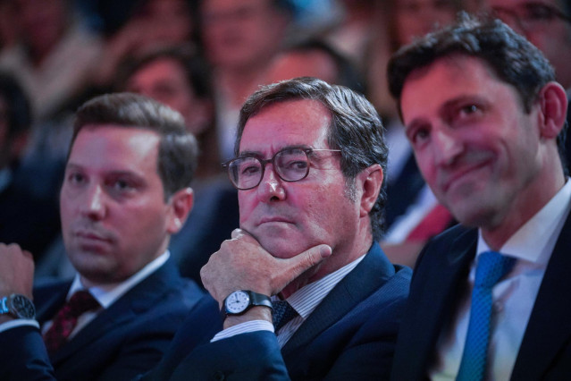 El presidente de la CEOE, Antonio Garamendi, en un acto de Ajebask
