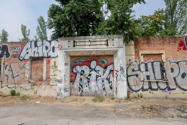 Archivo - Muro perteneciente a la zona de la ‘Operación Campamento’, zona de la A-5