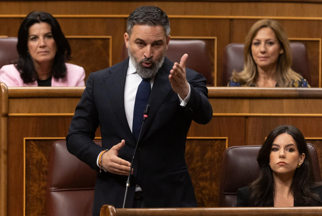 Archivo - El presidente de VOX, Santiago Abascal, interviene durante una sesión de control, en el Congreso de los Diputados, a 12 de junio de 2024, en Madrid (España).