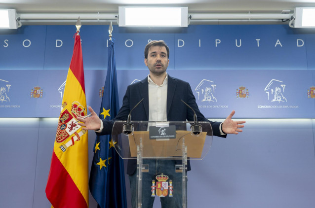 El diputado de Podemos Javier Sánchez Serna durante una rueda de prensa anterior a la reunión de la Junta de Portavoces, en el Congreso de los Diputados, a 17 de septiembre de 2024, en Madrid (España).