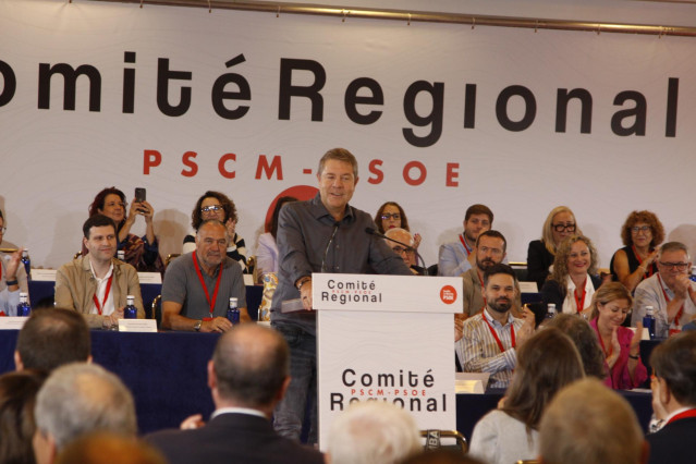 El secretario regional del PSOE, Emiliano García-Page, en el Comité Regional del PSOE de C-LM.