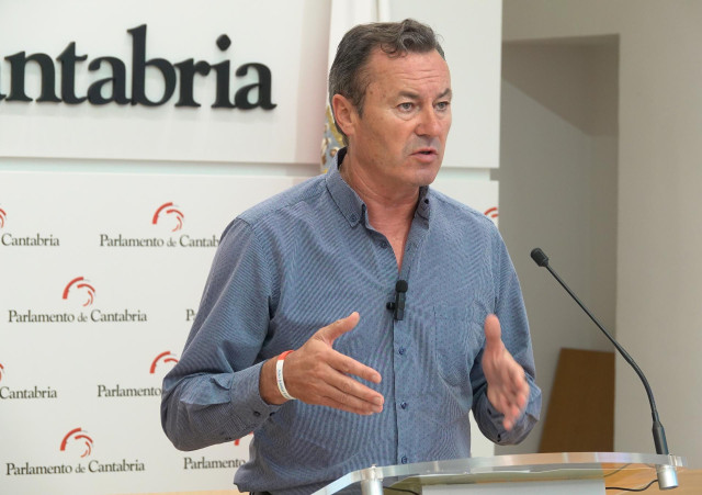 El diputado y portavoz del PRC en materia de Desarrollo Rural, Guillermo Blanco