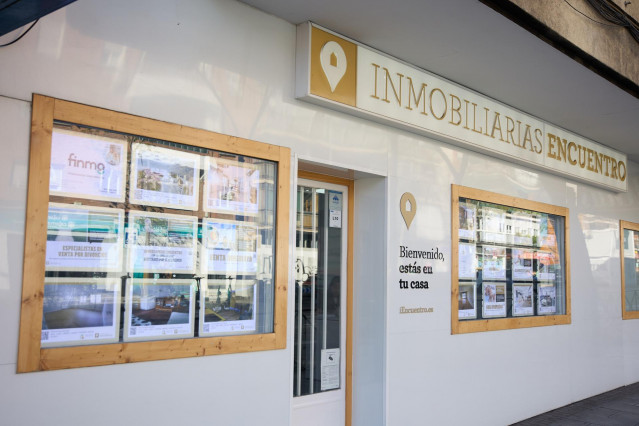 Archivo - Una inmobiliaria, a 13 de abril de 2024, en Madrid (España).