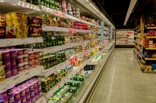 Archivo - Lineal de supermercado