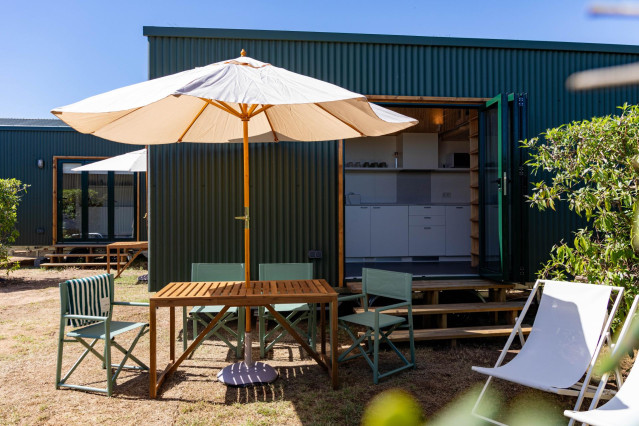 HolaCamp celebra los datos de pernoctaciones de los campings en agosto y se muestra 