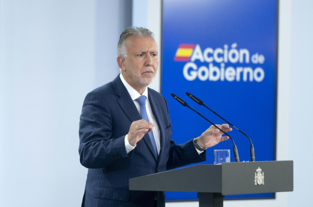 El ministro de Política Territorial, Ángel Víctor Torres, durante una rueda de prensa, en el Palacio de La Moncloa, a 20 de septiembre de 2024, en Madrid (España).