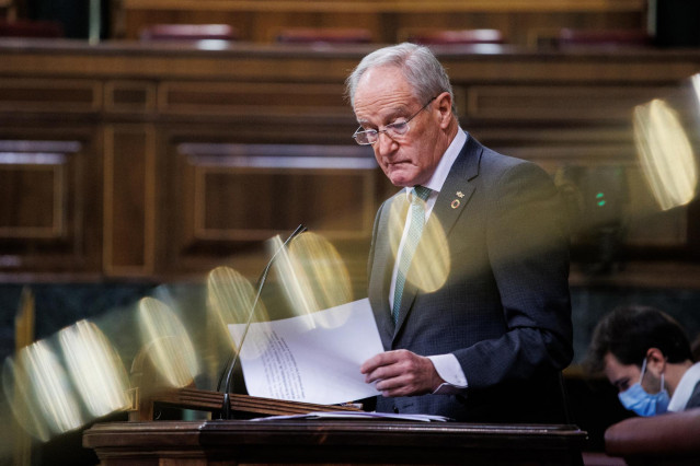 Archivo - El diputado de Vox en el Congreso, Alberto Asarta, interviene en una sesión plenaria en el Congreso de los Diputados, a 23 de noviembre de 2021, en Madrid, (España).