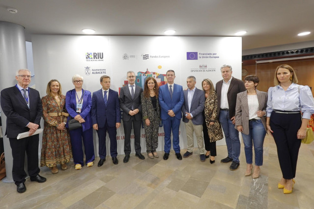 Foto de familia de las Jornadas EDIL en Albacete.