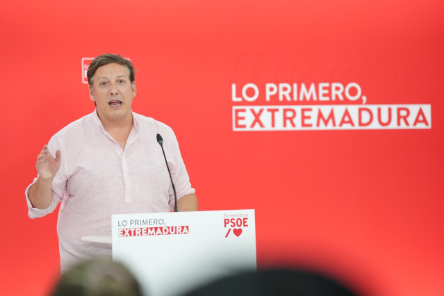 El secretario de Política Educativa y Formación Profesional del PSOE de Extremadura, Fran Amaya, en una foto de archivo