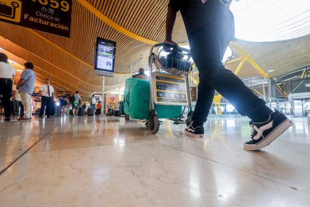 Archivo - Imagen de archivo del aeropuerto Adolfo Suárez Madrid-Barajas.