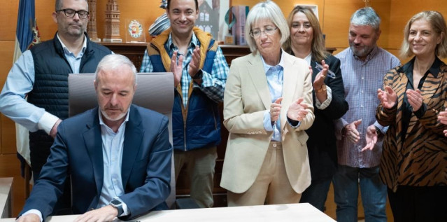 El presidente del Gobierno de Aragón, Jorge Azcón, ha visitado este miércoles varias localidades de la Comarca Central.
