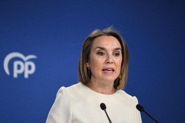 Archivo - La secretaria general del PP, Cuca Gamarra, durante una rueda de prensa sobre asuntos de actualidad política, en la sede Nacional del PP, a 11 de marzo de 2024, en Madrid (España).