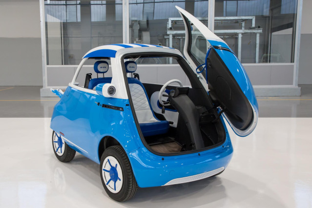 Micro presenta el Microlino Spiaggina con autonomía de 177 kilómetros y desde 24.990 euros.