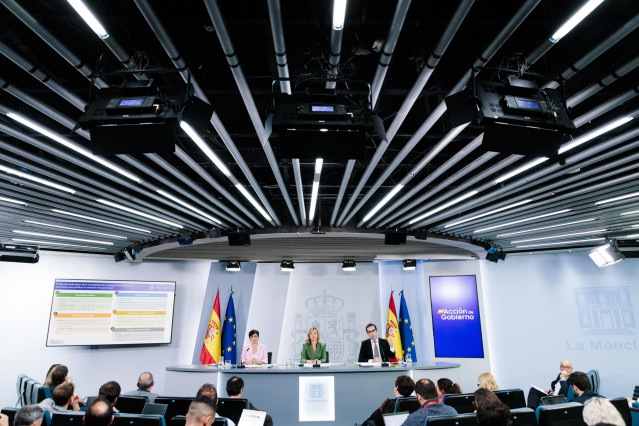 Rueda de prensa posterior a la reunión del Consejo de Ministros, en el Palacio de La Moncloa, a 15 de octubre de 2024, en Madrid (España).