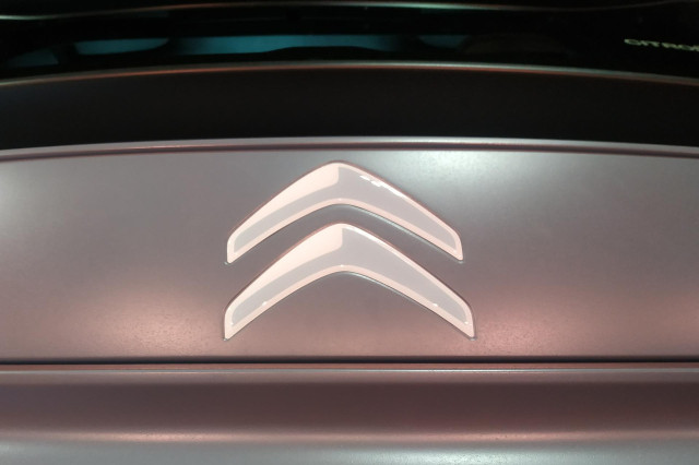 Archivo - Logo de Citroën.