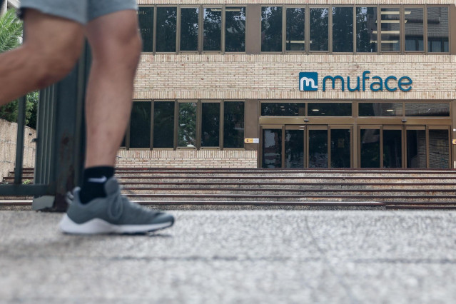 Fachada de un edificio de Muface, en Paseo de Juan XXIII, a 11 de octubre de 2024, en Madrid (España).