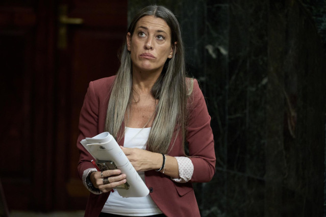 La portavoz de Junts en el Congreso, Miriam Nogueras, en el Congreso de los Diputados, a 9 de octubre de 2024, en Madrid (España).