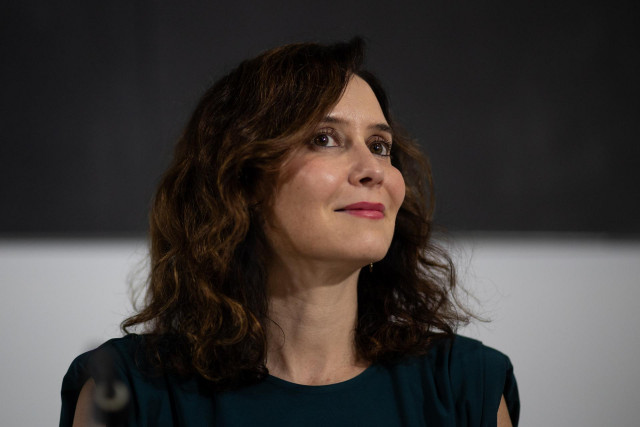 La presidenta de la Comunidad de Madrid, Isabel Díaz Ayuso, durante el Comité Ejecutivo Autonómico del PP de Madrid, en el Centro Municipal de Formación Ocupaciones Marcelino Camacho, a 21 de octubre de 2024, en San Sebastián de los Reyes, Madrid (España)