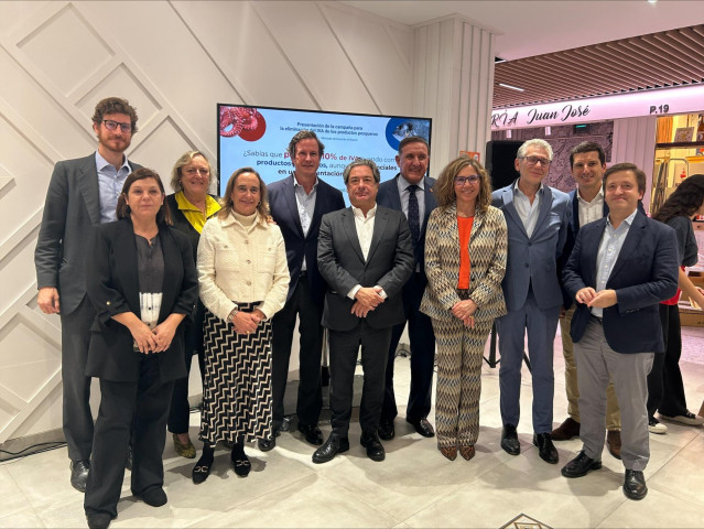 Presentación de la campaña para la reducción del IVA  de los productos pesqueros
