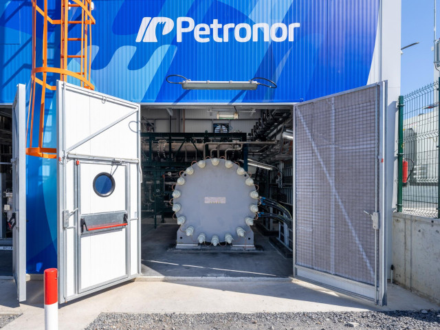 Archivo - Instalación en Petronor