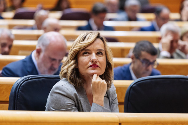 La ministra de Educación, Formación Profesional y Deportes, Pilar Alegría, durante una sesión plenaria, en el Senado, a 22 de octubre de 2024, en Madrid (España).