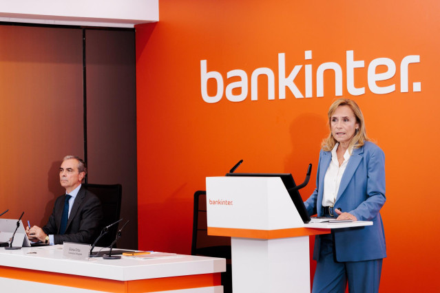 La consejera delegada de Bankinter, Gloria Ortiz, interviene durante la presentación de los resultados de los nueve primeros meses del año de Bankinter, a 24 de octubre de 2024, en Madrid (España).