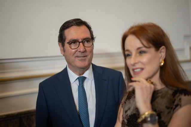 El presidente de la CEOE, Antonio Garamendi, durante el Summit Reinventing Spain organizado por Forbes, en el Hotel Mandarín Oriental Ritz, a 24 de octubre de 2024, en Madrid (España).