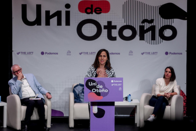 La secretaria general de Podemos, Ione Belarra, interviene durante el acto central de la Universidad de Otoño de Podemos ‘Cambiar todo lo que no podemos aceptar’, en el Círculo de Bellas Artes, a 19 de octubre de 2024, en Madrid (España).