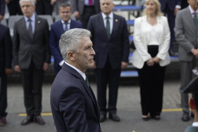 El ministro del Interior, Fernando Grande-Marlaska, preside el acto central de la celebración de la patrona de la Guardia Civil, en el Paseo de Roma, a 6 de octubre de 2024, en Mérida, Badajoz, Extremadura (España).