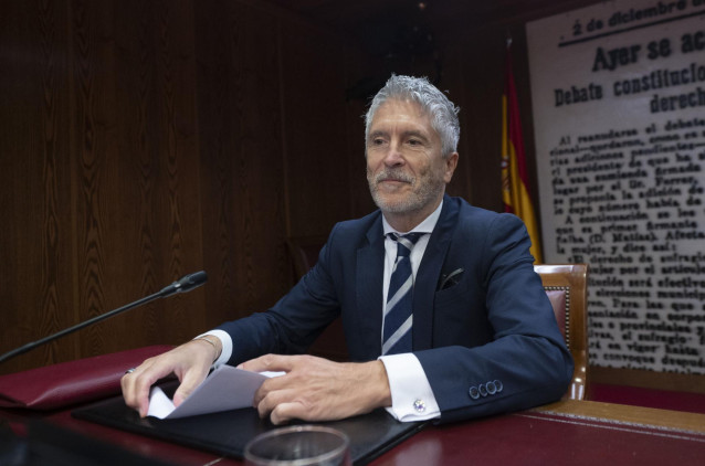 El ministro del Interior, Fernando Grande-Marlaska, comparece en la Comisión de Investigación sobre el ‘caso Koldo’, en el Congreso de los Diputados, a 24 de octubre de 2024, en Madrid (España).