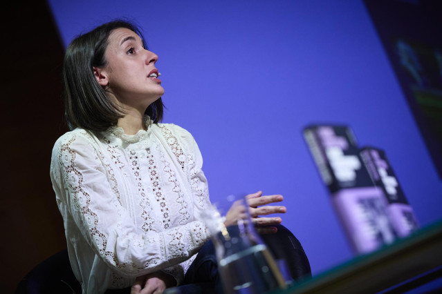 La exministra de igualdad y eurodiputada de Podemos, Irene Montero, durante la presentación de su nuevo libro  'Algo habremos hecho', en la Casa Encendida, a 11 de noviembre de 2024, en Madrid (España).