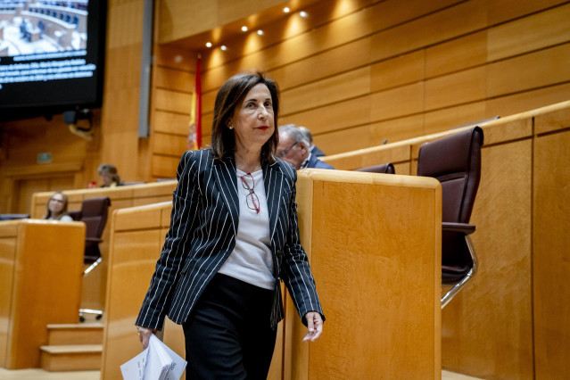 La ministra de Defensa, Margarita Robles, durante el Pleno del Senado, a 13 de noviembre de 2024, en Madrid (España).