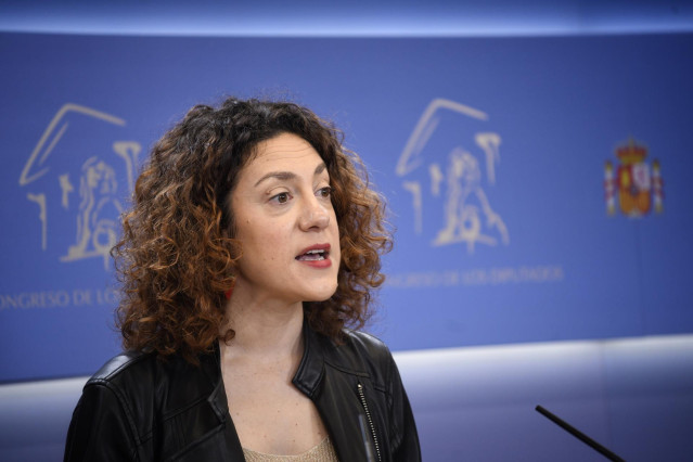 Archivo - La portavoz de Sumar en el Congreso, Aina Vidal, durante una rueda anterior a la reunión de la Junta de Portavoces, a 15 de octubre de 2024, en Madrid (España).