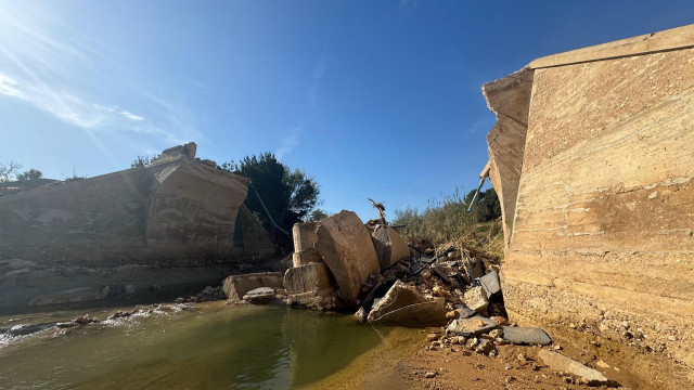 La Generalitat trabaja para la puesta en marcha de las obras de emergencia con el objetivo de reparar las vías locales dañadas por la riada