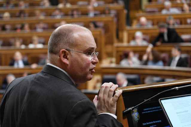 El portavoz del grupo parlamentario popular, Miguel Tellado, durante el Pleno del Congreso, a 13 de noviembre de 2024, en Madrid (España).