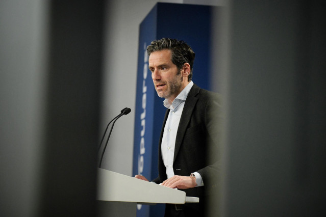 El vicesecretario de Cultura y portavoz del PP, Borja Sémper, durante una rueda de prensa posterior al Comité de Dirección del PP, en la sede de Génova, a 11 de noviembre de 2024, en Madrid (España).