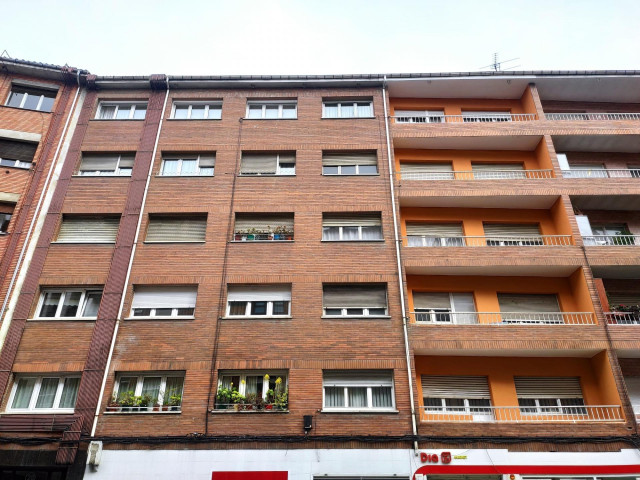 Archivo - Viviendas, compraventa, alquiler.
