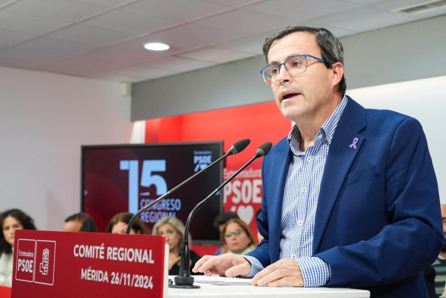 El secretario general del PSOE de Extremadura, Miguel Ángel Gallardo, en el comité regional