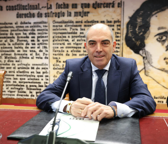 El presidente de la Federación Nacional de Asociaciones de Empresarios y Trabajadores Autónomos (ATA), Lorenzo Jesús Amor Acedo, comparece durante la Comisión de Trabajo y Economía Social, en el Senado, a 27 de noviembre de 2024, en Madrid (España).