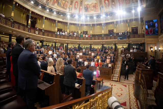 Archivo - Minuto de silencio en el Congreso de los Diputados, a 17 de julio de 2024, en Madrid (España).