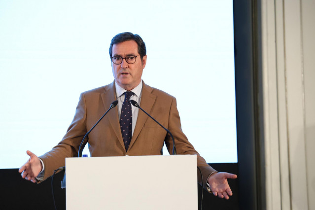 Archivo - El presidente de la Confederación Española de Organizaciones Empresariales (CEOE), Antonio Garamendi.